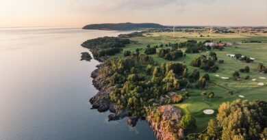Vättern runt – med golfklubborna som följeslagare